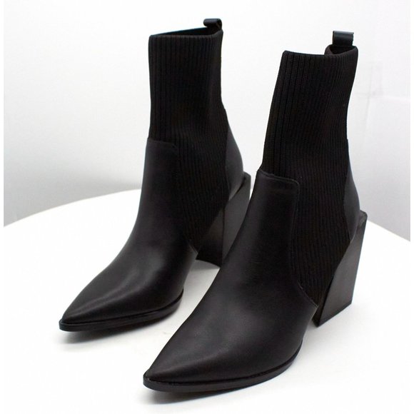 Steve Madden Tackle Pointed Toe Bootie, - Picture 4 of 8